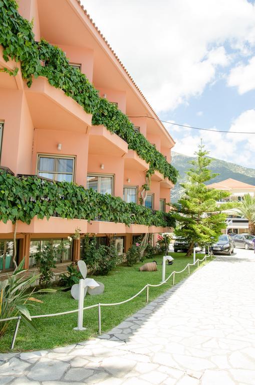 Athos Hotel Нідрі Екстер'єр фото