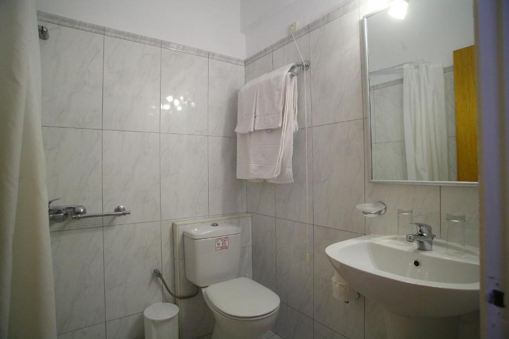 Athos Hotel Нідрі Екстер'єр фото